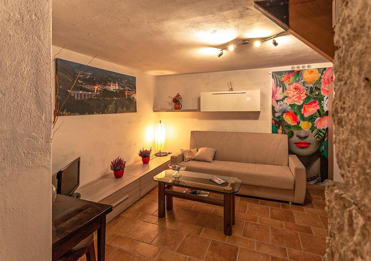 Casa In Zona Strategica Apartment Сполето Екстериор снимка